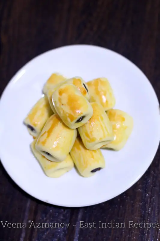 Christmas Date rolls made with dates and walnuts