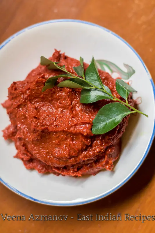 Recheado masala also known as raechad masala is a fiery and tangy paste that is used to marinate fish. It has a variety of spices and a rich red color
