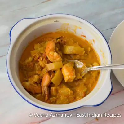 East Indian curry with prawn and white pumpkin temprade