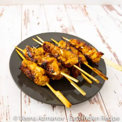 A display of kebabs made with boneless chicken