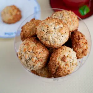 A bowl with coconut cookies.